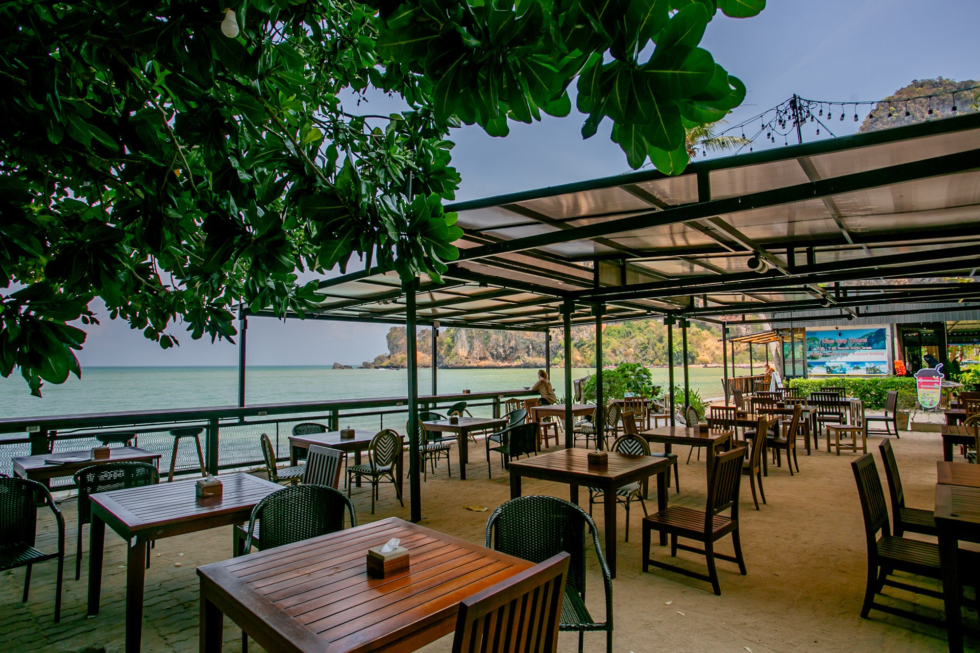 The CLIFF Cafe & Restaurant