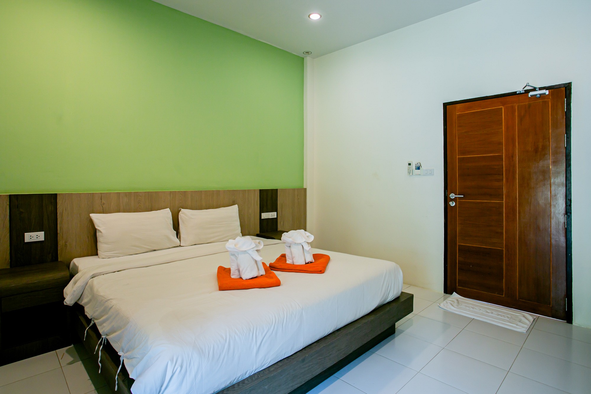 Deluxe Rooms